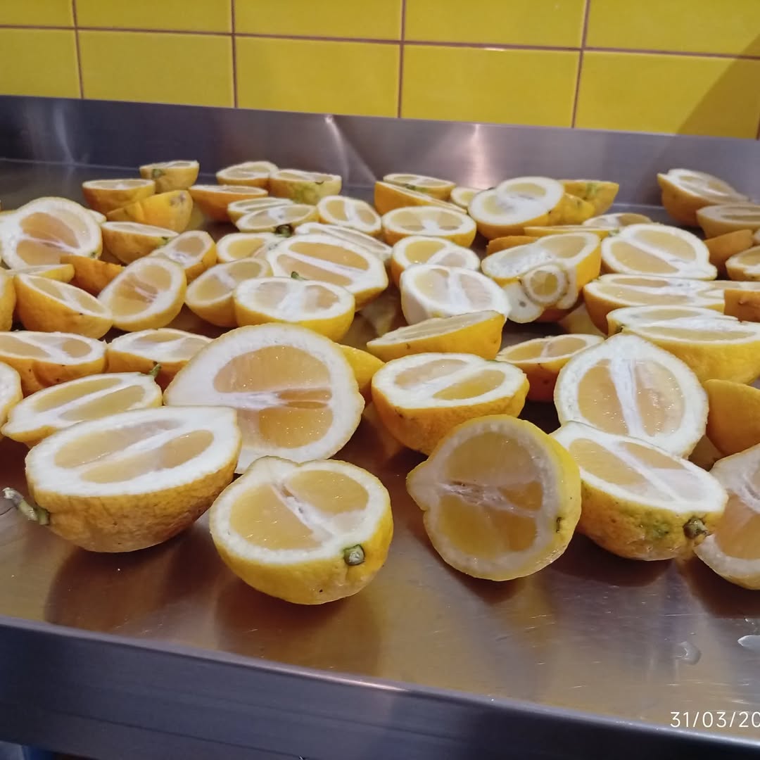 Fresh handmade lemonade and coffee at Marni Breakfast Evdilos